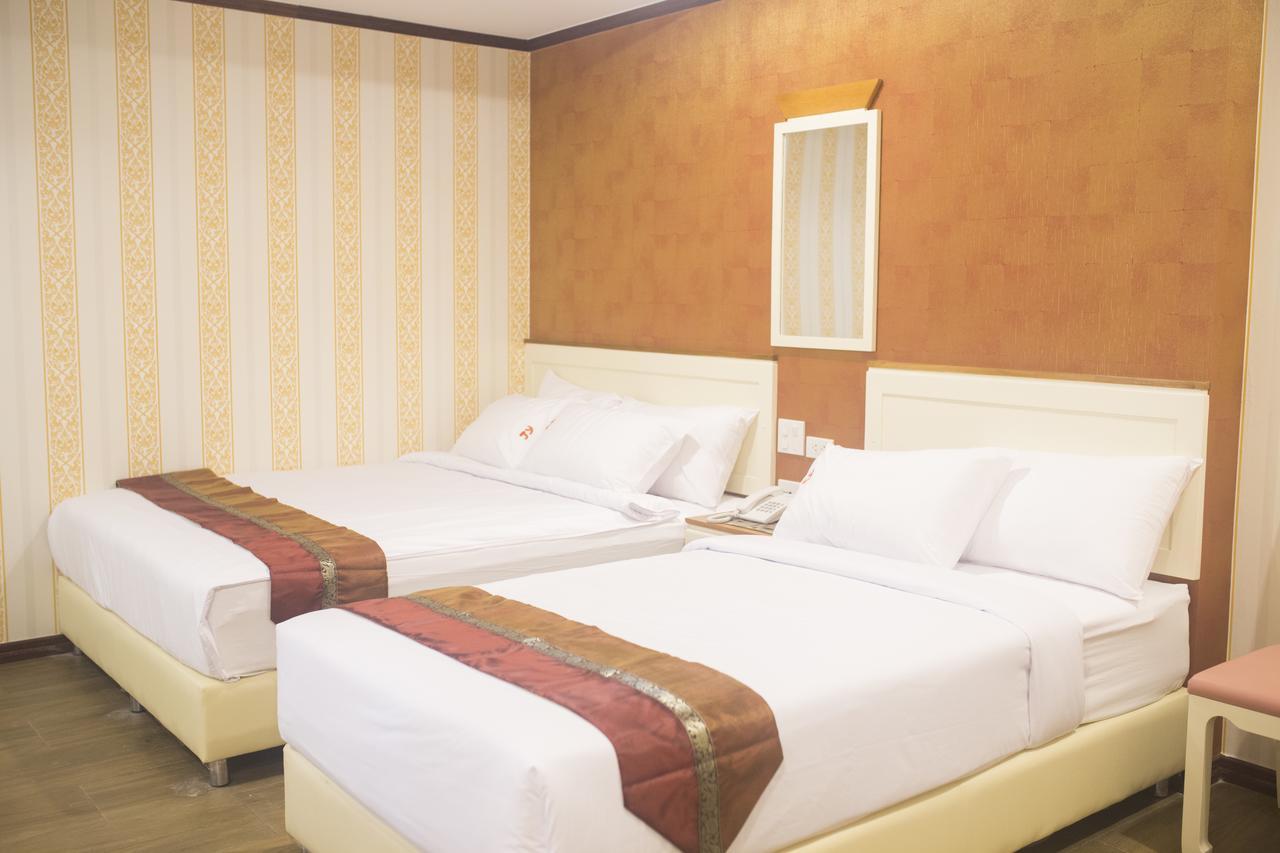 J&Y Hotel Latphrao 35 Bangkok Zewnętrze zdjęcie