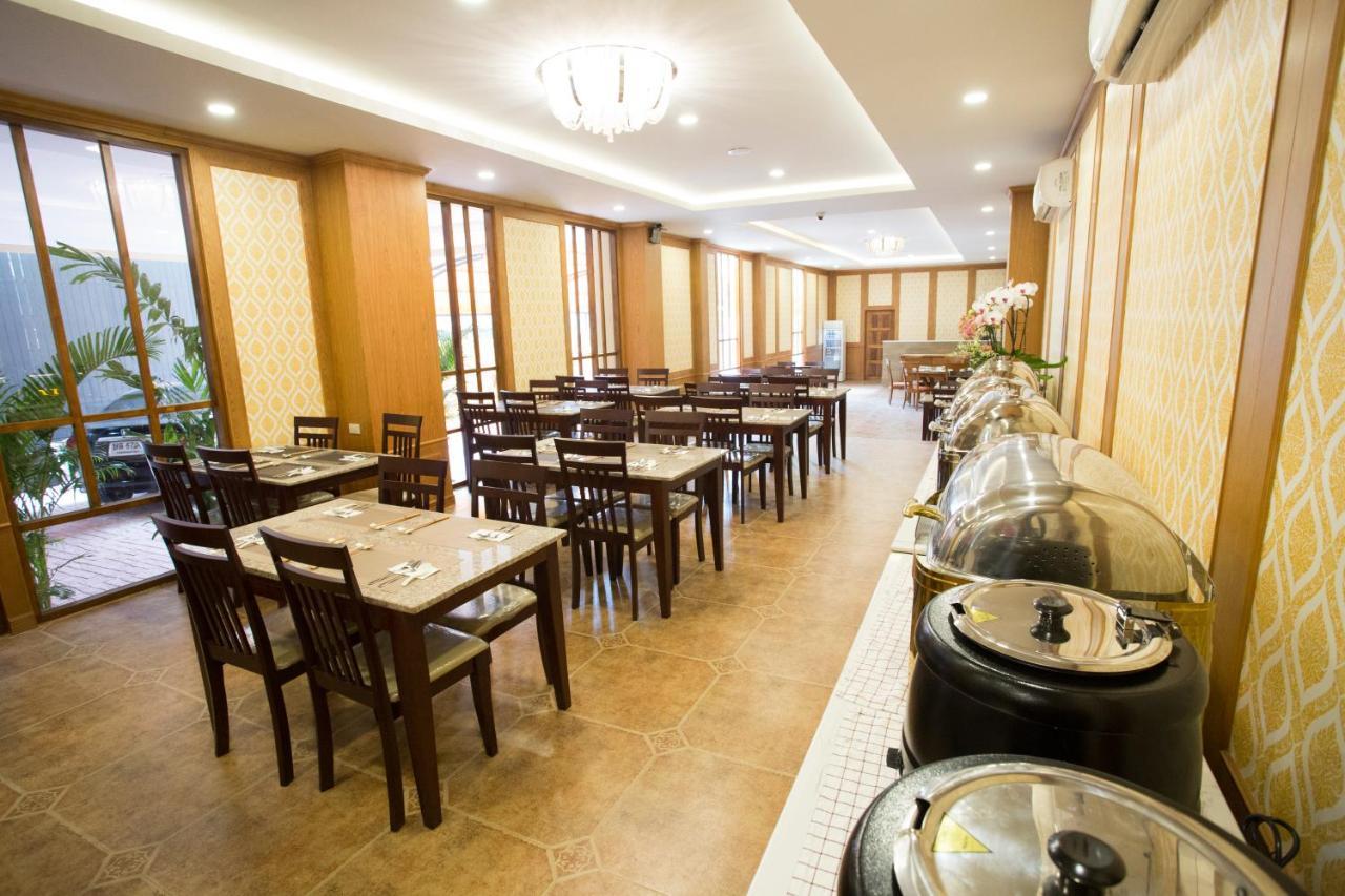 J&Y Hotel Latphrao 35 Bangkok Zewnętrze zdjęcie
