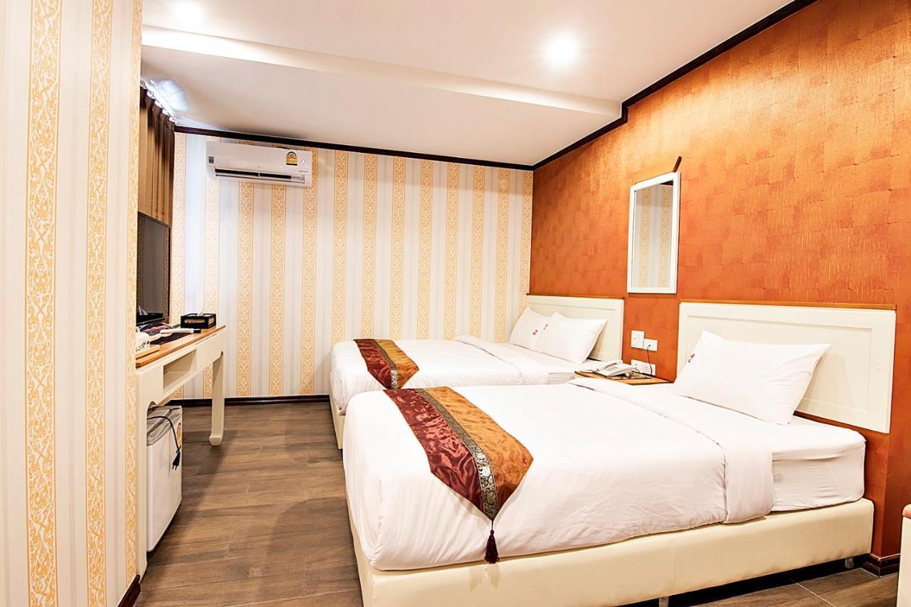 J&Y Hotel Latphrao 35 Bangkok Zewnętrze zdjęcie